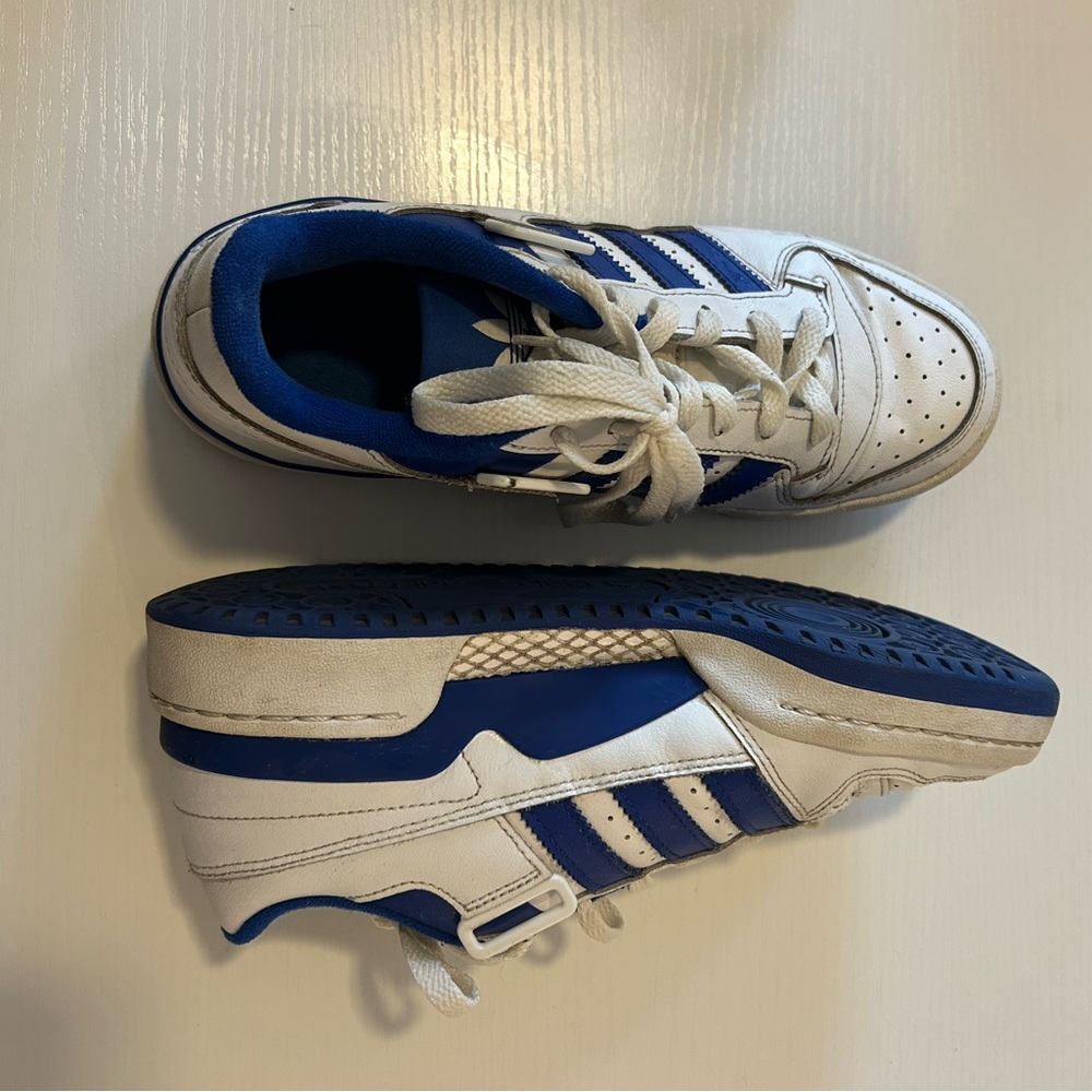 Adidas Forum Low sneakers, size 8